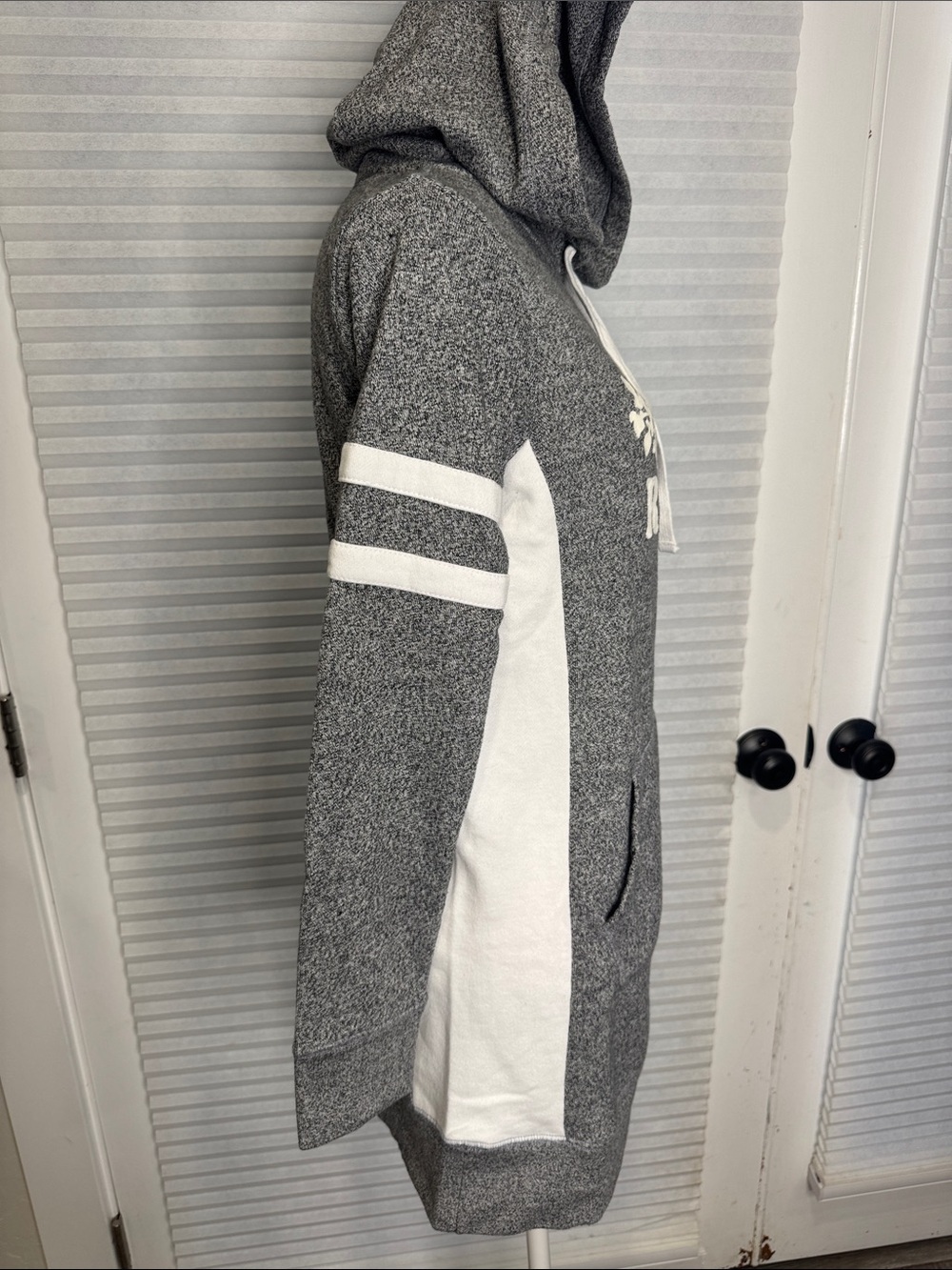 Roots Gray & White Hooded Pullover Sweatshirt Dress 1262 - Picture 2 of 8
